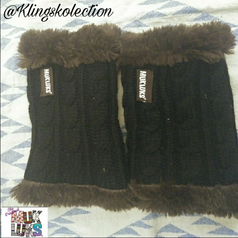 Mukluks fingerless gloves